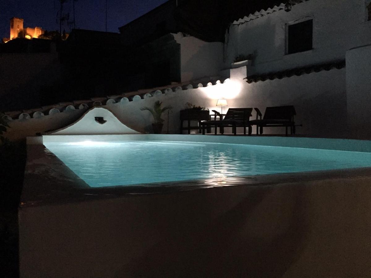 La Casa de la Luz. ArtistHome Almodóvar del Río Exterior foto