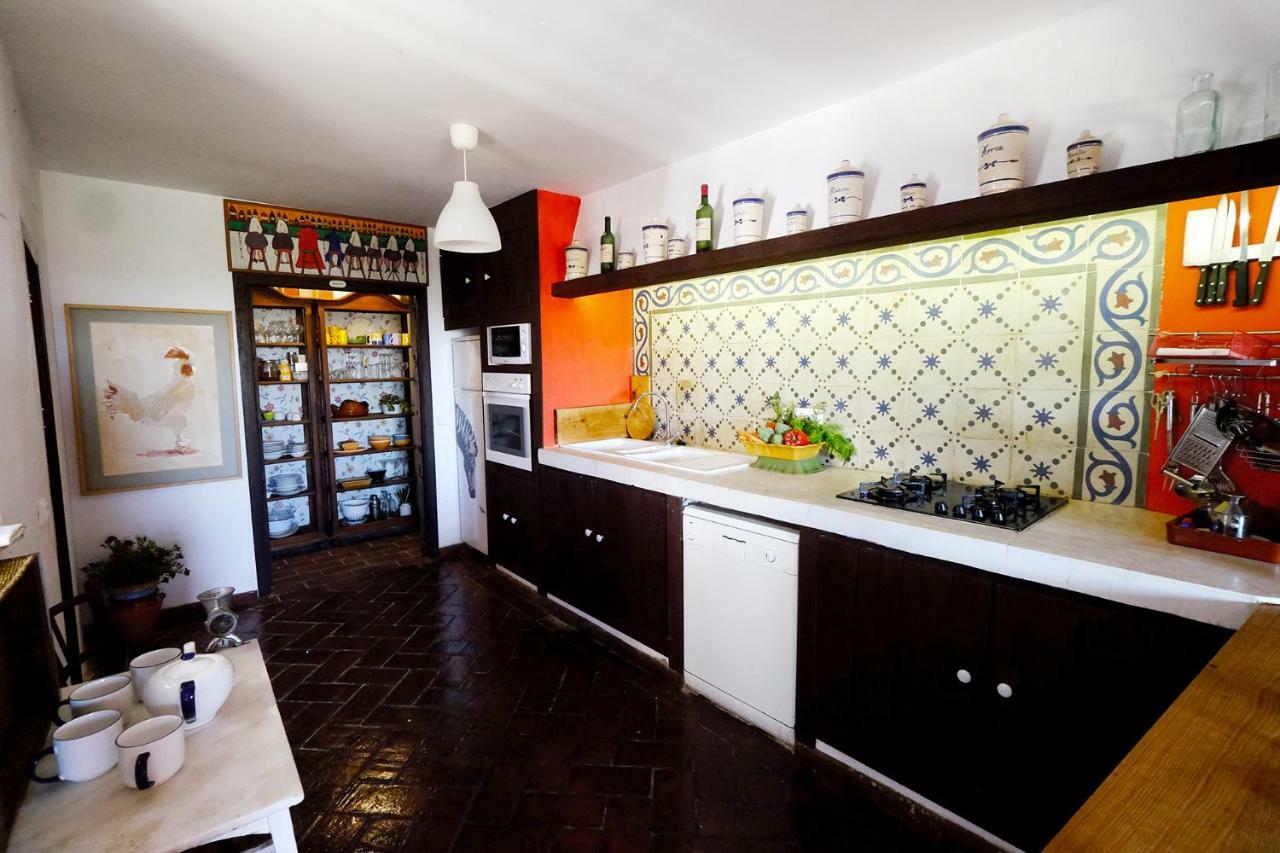 La Casa de la Luz. ArtistHome Almodóvar del Río Exterior foto